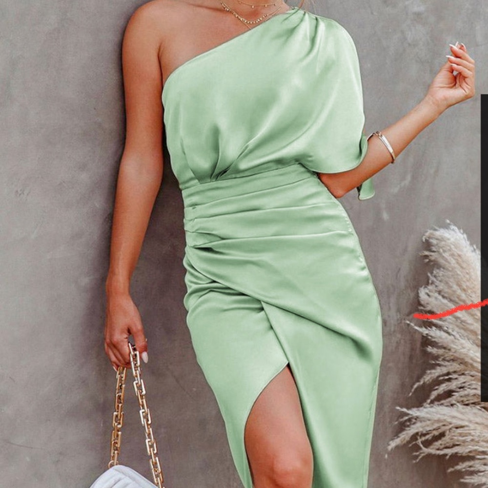 NWT One shoulder green sheath dress